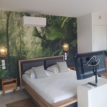 Hotel Aracari Villars-les-Dombes Esterno foto