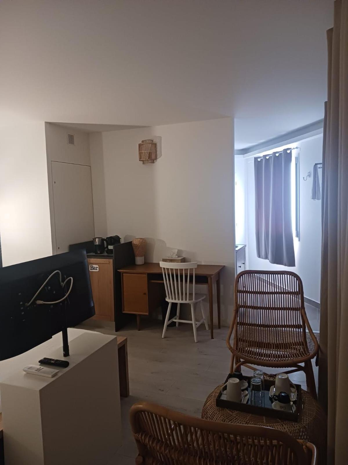 Hotel Aracari Villars-les-Dombes Esterno foto