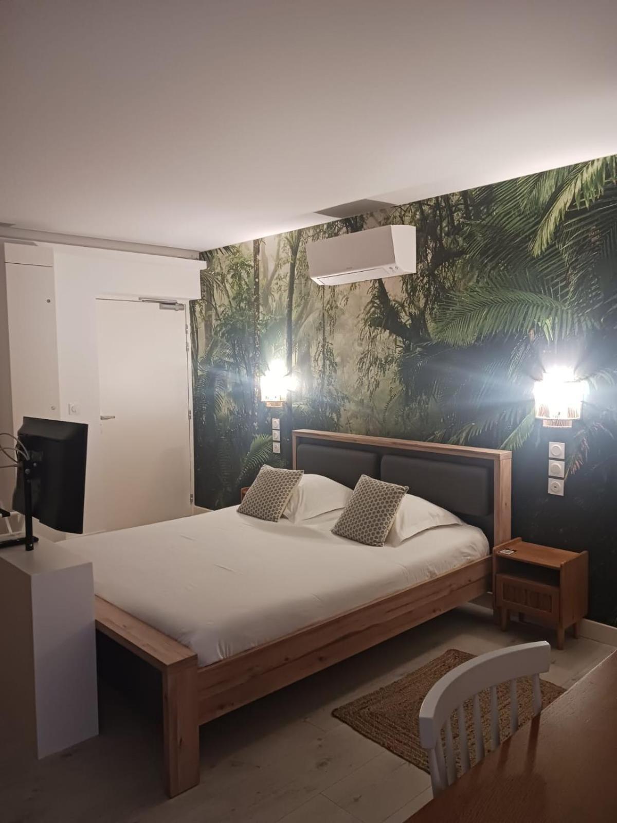 Hotel Aracari Villars-les-Dombes Esterno foto