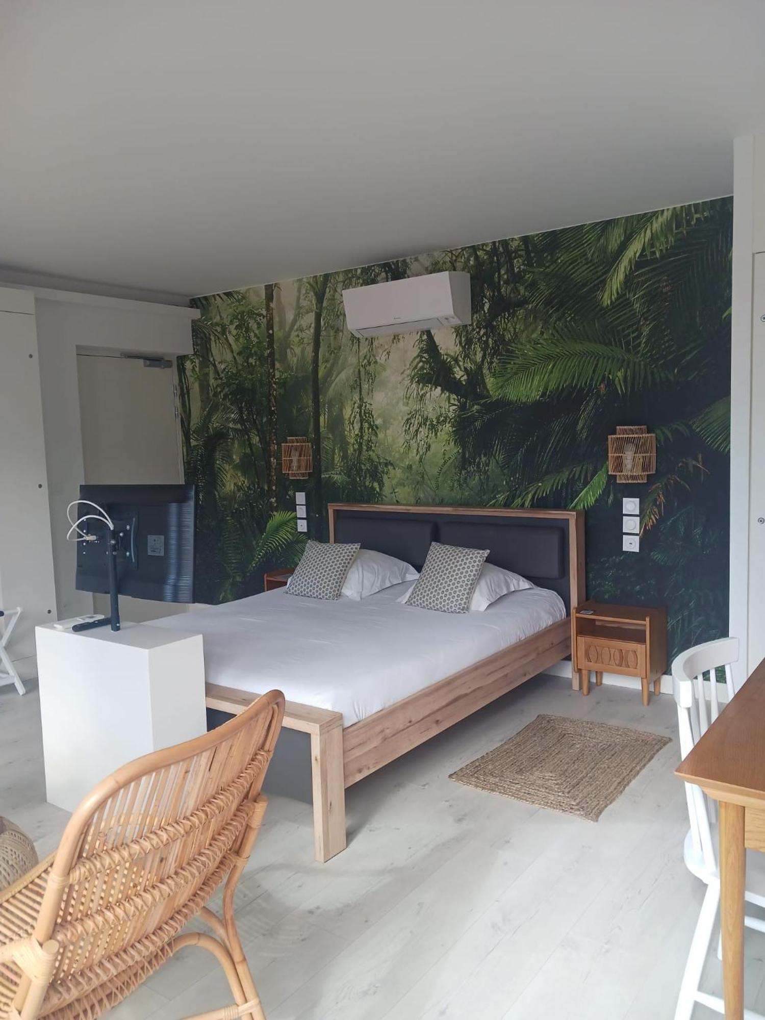 Hotel Aracari Villars-les-Dombes Esterno foto
