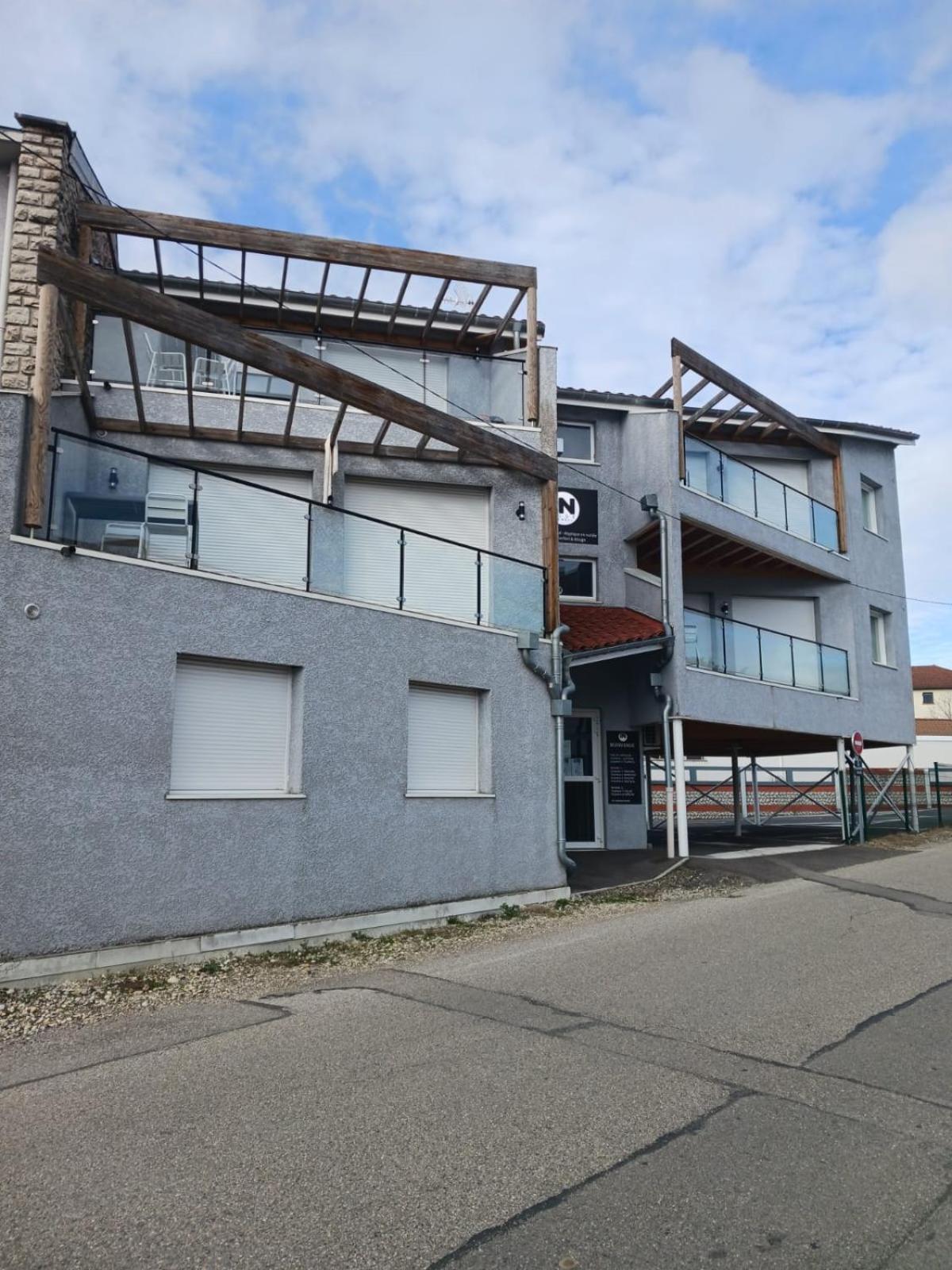 Hotel Aracari Villars-les-Dombes Esterno foto